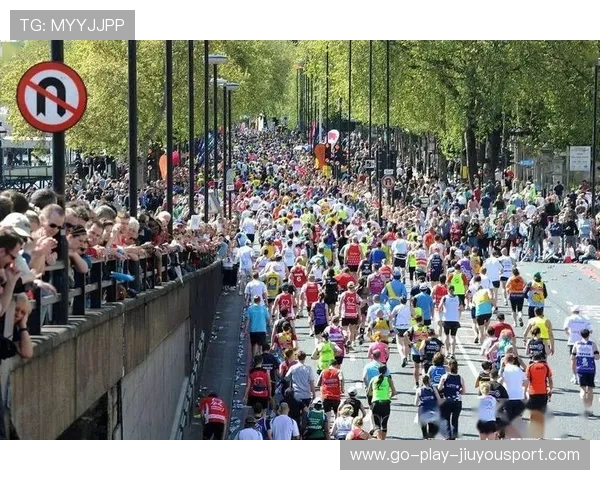 伦敦马拉松跑者创纪录，关注焦点集中，伦敦马拉松视频全程回放